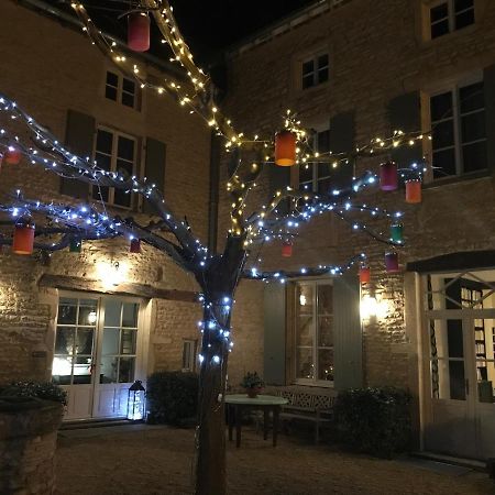Отель Le Relais De Scisse Saint-Gengoux-de-Scisse Экстерьер фото
