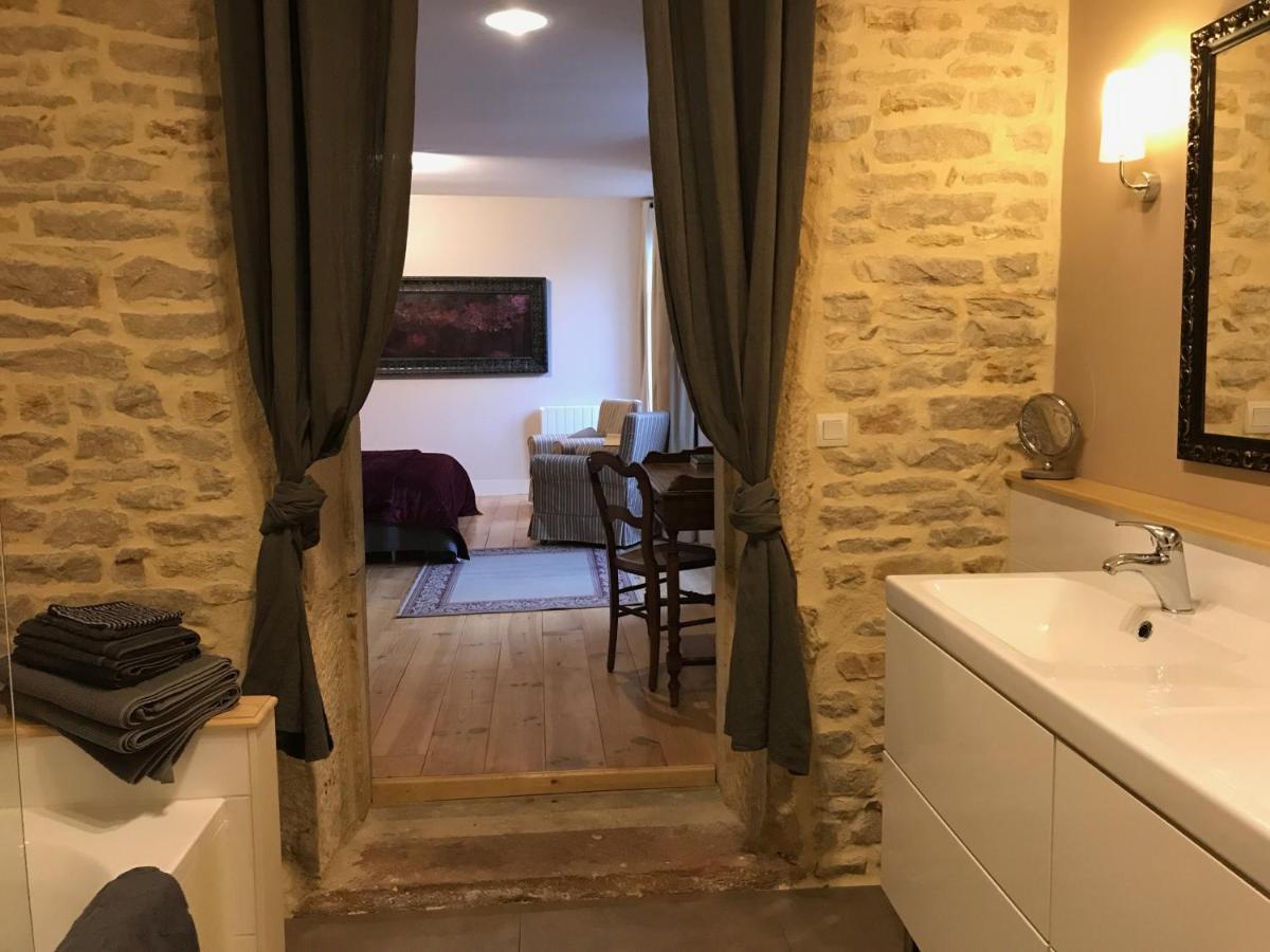 Отель Le Relais De Scisse Saint-Gengoux-de-Scisse Экстерьер фото